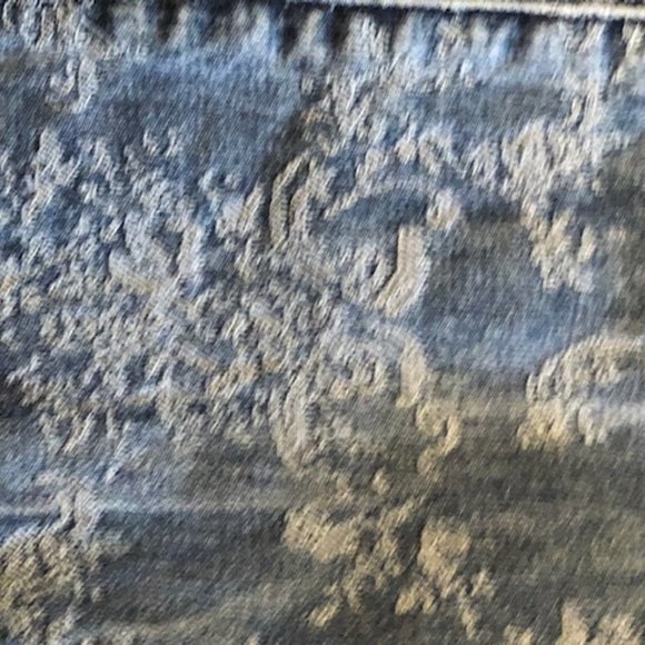 Floralesque patterned jeans - Picture 3 of 4